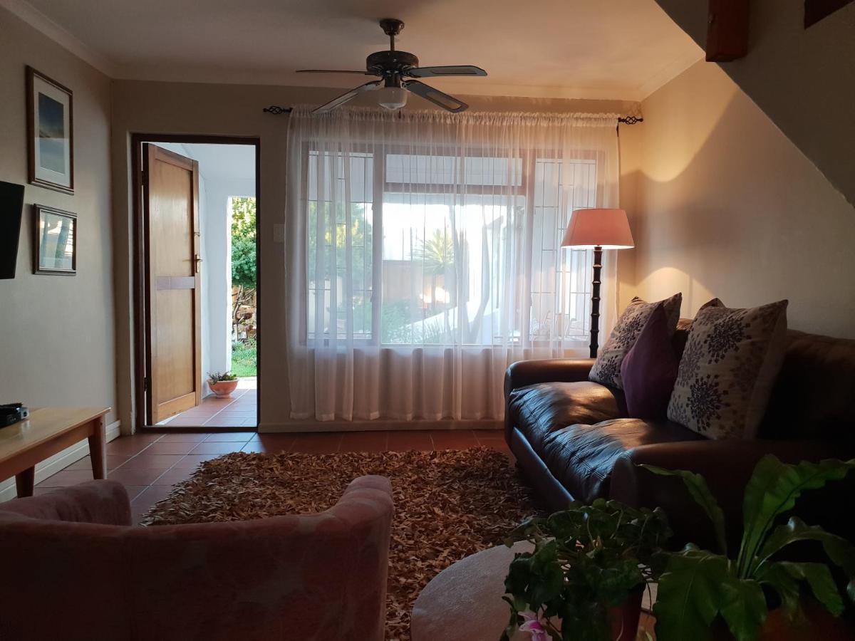 Saxon Lodge Gansbaai Eksteriør bilde